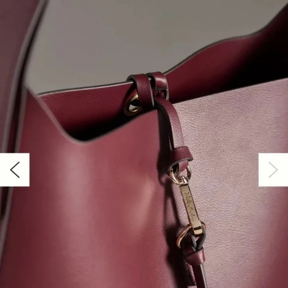 Mali + Lili Buckle Bucket Shoulder Bag- Brand New - Picture 3 of 5